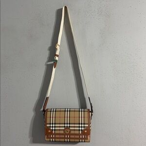 NWT Burberry Crossbody Beige Check Messenger Bag with Tan Leather Trim